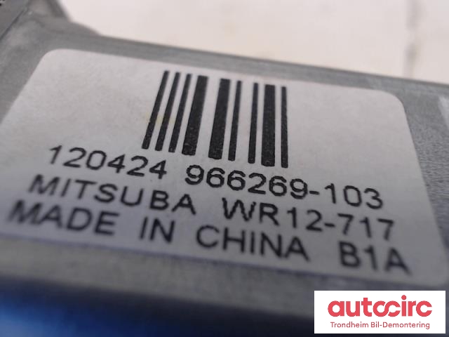 Ruteheis, kun motor, høyre foran til Volvo V40 2012-2019  (MITSUBA|31253062|WR12-717|966269-103)
