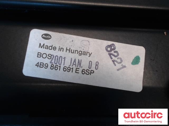 Bagasjerom hundegitter til Audi A6 2001-2004 (Type II, Fase 2) (C5) (C5) (..|4B9861691E|)
