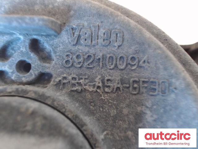 Tåkelykt høyre foran til Nissan Interstar 2004-2010  (VALEO|7701205664|89210094|)