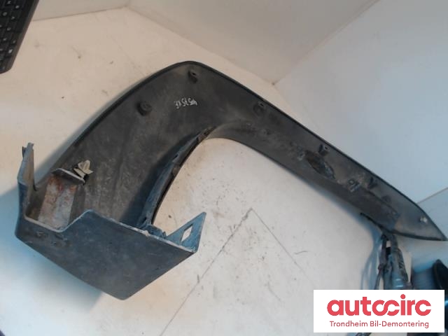 Hjulbuelist venstre foran til Nissan Patrol 2004-2010 (Fase 2) (Y61) (Y61) (..|63813VD200|63811VD200|)