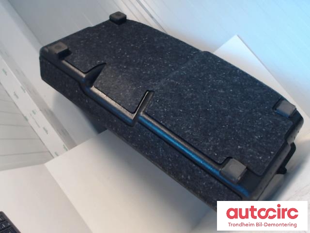 Bagasjerom teppe/gulvplate til Kia Soul 2014-2019 (Type II) (BEHOLDER I GULV|85725E4000GA6|)