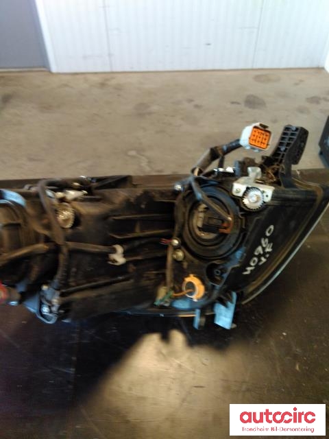 Frontlykt venstre halogen til Peugeot iOn 2011-2020 (..|6208W9|)
