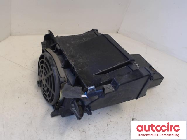 Bilstereo sub-woofer til Chevrolet Avalanche, 2002-2006 (Type I) (15061879|15061879)