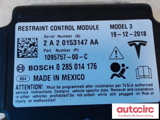 Styreenhet airbag hovedsensor til Tesla Model 3 2018-2023 (Fase 1)  (BOSCH|1095757-00-C|0285014176|)