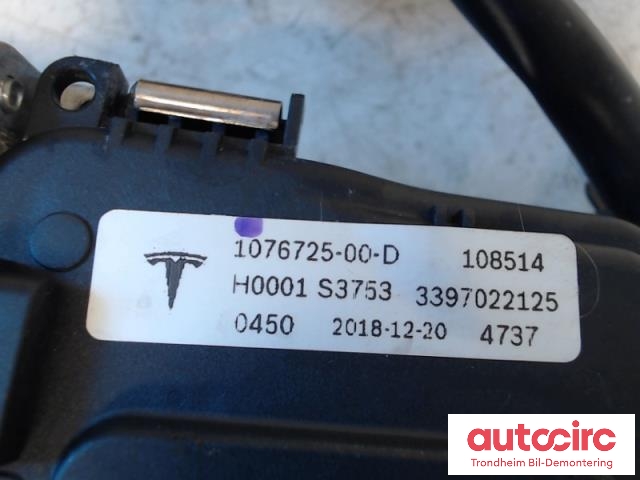 Viskermotor frontrute til Tesla Model 3 2018-2023 (Fase 1)  (1397225016|1397225016|1076725-00-D|3397022125)