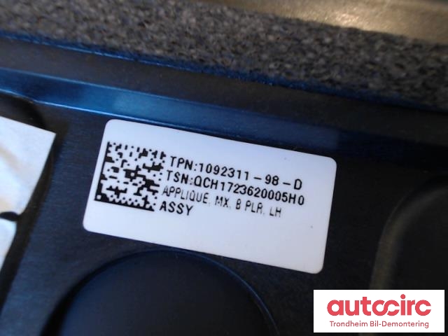 Karosseri: b-stolpe til Tesla Model X 2016-->>  (1092311-98-D|1092311-98-D|1069104-00-D|)