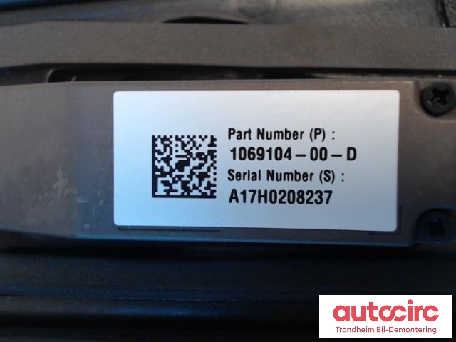 Karosseri: b-stolpe til Tesla Model X 2016-->>  (1092311-98-D|1092311-98-D|1069104-00-D|)