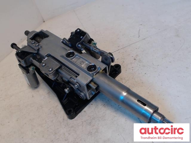 Rattaksel til Tesla Model X 2016-->>  (BOSCH|6004RA3349|1027811-00-F|834399)