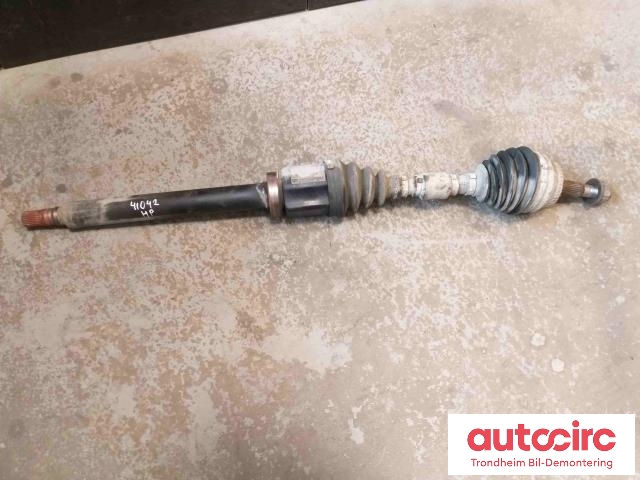 Drivaksel høyre foran, bensin/automat til Volvo V40 / S40 2000-2004 (Type I, Fase 2) (..|30614411|T021206|36050315)