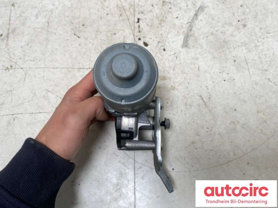Viskermotor frontrute til Peugeot Partner 2015-2019 (Type II, Fase 2)  (BOSCH|0390241621|6405LK|)
