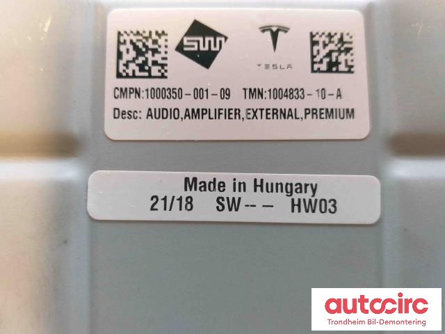 Bilstereo forsterker til Tesla Model S 2016-2021 (Fase 2)  (1004833-10-A|1004833-10-A|)