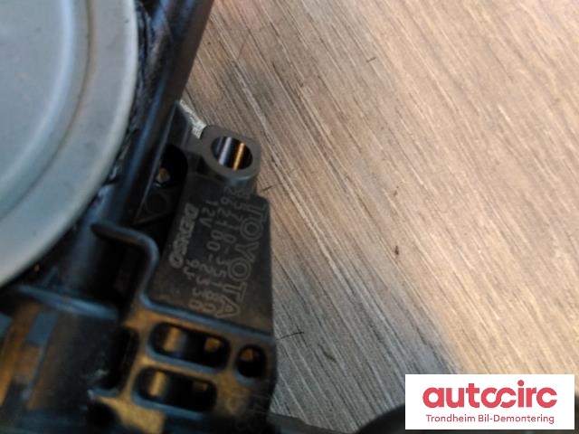 Ruteheis, kun motor, høyre foran til Toyota RAV4 2006-2009 (Type III, Fase 1)  (DENSO|8571035180|85710-35180|262100-2330)