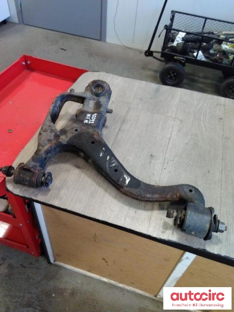 Bærebru høyre foran nedre til Land Rover Range Rover Sport 2005-2013 (..|RBJ500446|5H323078LA|LR029304)
