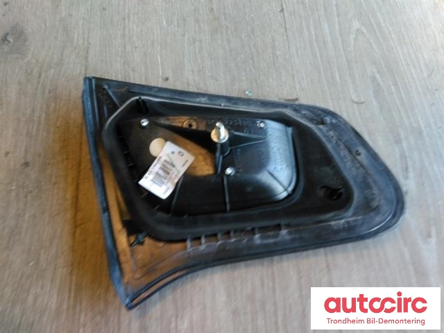 Baklykt høyre indre til Citroën C3 2010-2016 (Type II)  (VALEO|9685225480|89090140|6351JC)