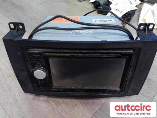 Bilstereo navigasjon til Mercedes Vito/Viano 2004-2010 (Fase 1) (W639) (W639) (PIONEER|AVIC-F900BT|)