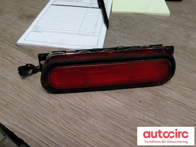 Baklykt bremselys bakrute til Kia Sorento, 2003-2009 Type I  (..|92700-3E0)