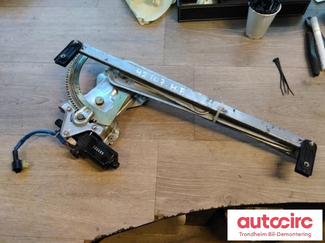 Ruteheis høyre foran til Kia Sorento, 2003-2009 Type I  (..|824023E002)