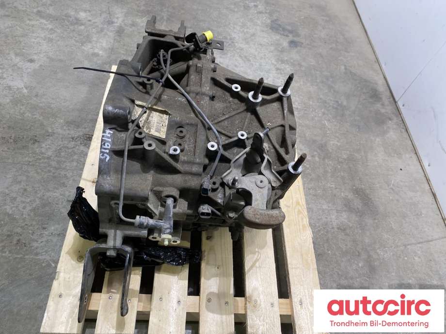 Girkasse manuell til Mitsubishi Grandis 2004-2009  (..|F6MBA-1|2500A177|)
