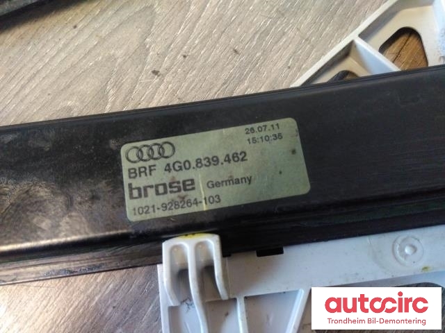 Ruteheis høyre bak til Audi A6 2011-2014 (Type IV, Fase 1) (C7) (C7) (BROSE|4G0839462|1021-928264-103|)