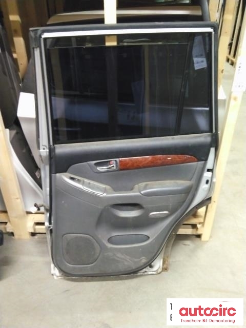 Dør høyre bak til Toyota Land Cruiser 120 2002-2009  (TOYOTA|6700360260|67003-60260|)