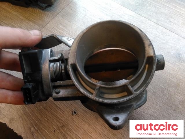 Spjeldhus til BMW 5-Serie 1996-2003 (E39) (E39) (..|1740505|13541740505|)