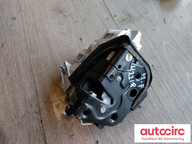 Låsekasse høyre foran til Audi A4 2004-2008 (Type III) (B7) (B7) (..|8E1837016AA|)
