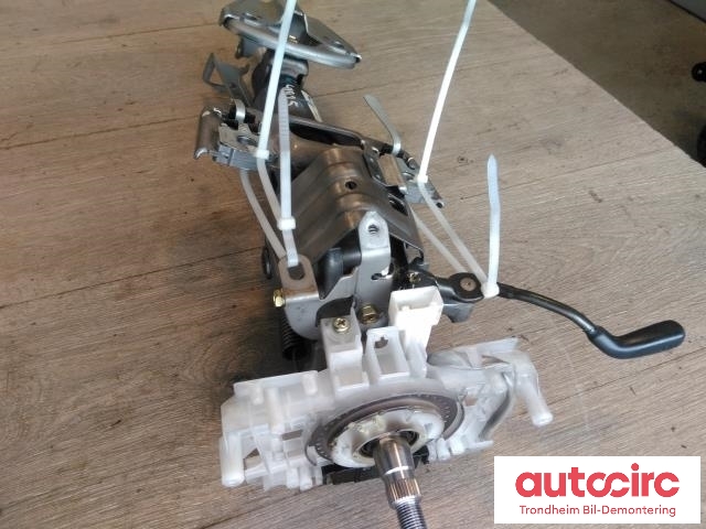 Rattaksel til Toyota Land Cruiser 120 2002-2009 (..|)