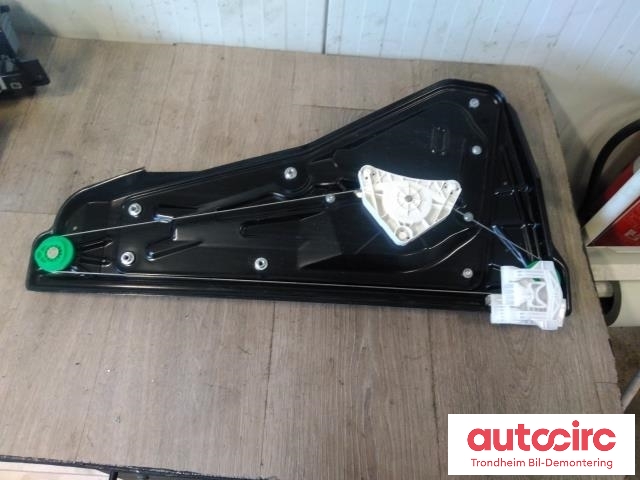 Ruteheis høyre bak til Land Rover Discovery 2009-2017 (Type IV)  (..|AH2227000AB|LR052109|)