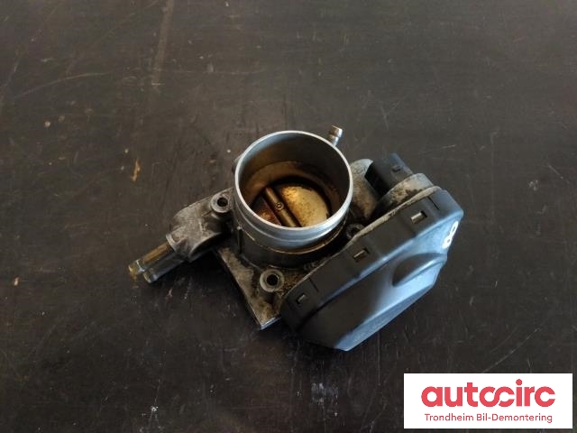 Spjeldhus til VW Passat 2001-2005 (B5,3BG) (B5,3BG) (..|06B133062D|06B133062P|)