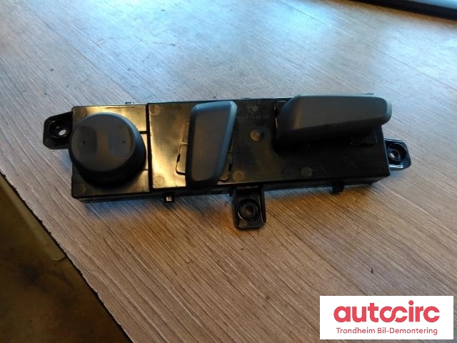 Bryter diverse til Hyundai Ioniq Electric, 2016-2019 (Fase 1)  (..|88540F2110TRY)