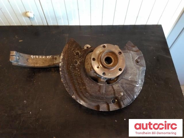 Hjulspindel venstre foran til BMW X5 2007-2013 (E70) (E70) (DIESEL/AUTOMAT|6869869|31216869869|)