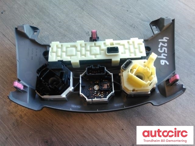 Varmeapparat betjening til Toyota RAV4 2009-2013 (Type III, Fase 2)  (..|5590142010|5590242020|5590342020)