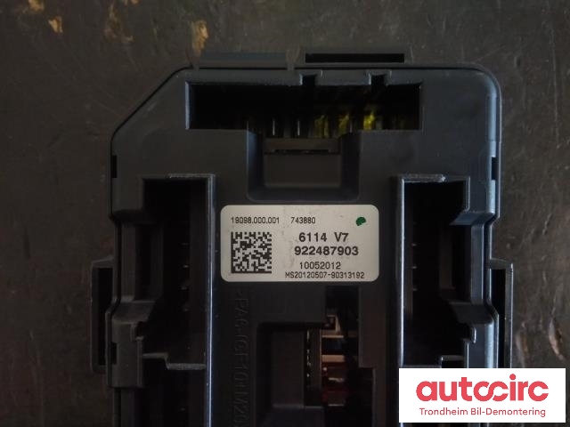 Sikringsboks motorrom til BMW 3-Serie 2012-2018 (F30/F31/F34) (F30/F31/F34) (..|922487903|19098000001|61149224866)