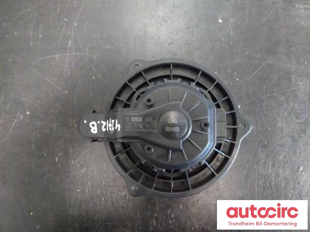Varmeapparat motor bak til Tesla Model X 2016-->>  (BOSCH|F00S3B2539|)