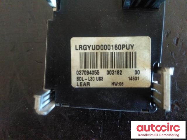 Bryter lys til Land Rover Range Rover 2002-2012 (Type III)  (..|LRGYUD000160PUY|YUD000161PUY|XH4211654AA8PUY)