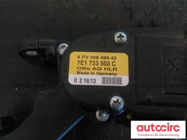Pedal gass til VW Transporter / Caravelle 2009-2015 (Fase 2) (T5) (T5) (HELLA|7E1723503C|)