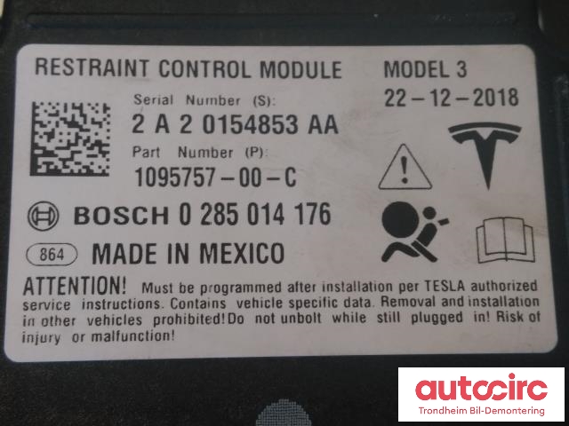 Styreenhet airbag hovedsensor til Tesla Model 3 2018-2023 (Fase 1) (BOSCH|1095757-00-C|0285014176|)
