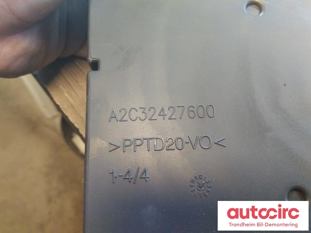 Sikringsboks til Peugeot 308 2013-2021 (Type II)  (CONTINENTAL|9806687880|A2C53383165|1610807680)