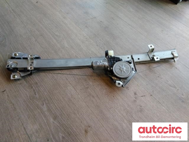 Ruteheis høyre foran til Mitsubishi Pajero 2000-2006 (Type III) (DENSO|MN167272|MR989947|062040-2220)