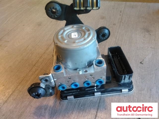 ABS sentral til Volvo V90 / V90 CC / S90, 2016-->>  (..|31680101)