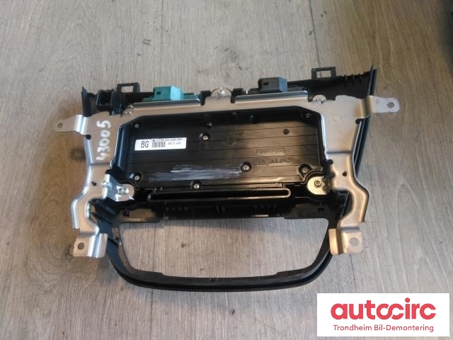 Bilstereo betjeningspanel til Opel Insignia A 2009-2014  (GM|13273256|)