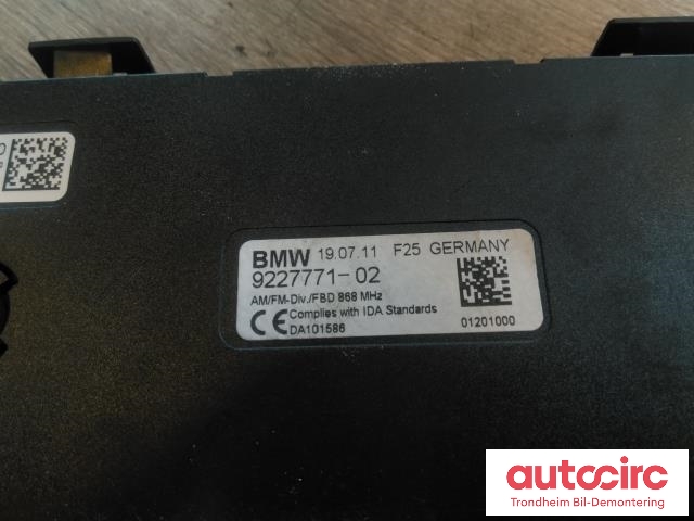 Antenne forsterker til BMW X3 2010-2017 (F25) (F25) (..|9227771|50110106-C00|65209276060)