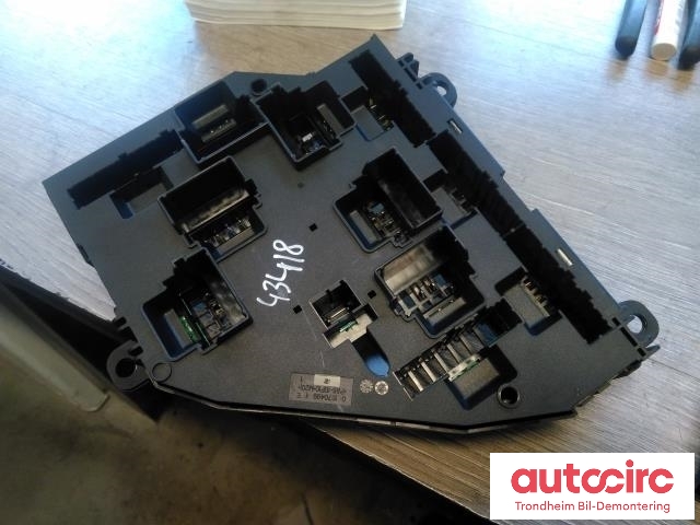 Sikringsboks til BMW X3 2010-2017 (F25) (F25) (..|9210860|1-1703345-3|61149210860)