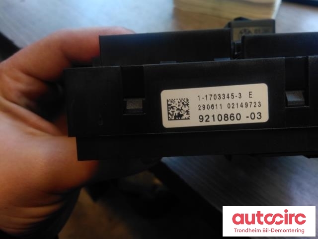 Sikringsboks til BMW X3 2010-2017 (F25) (F25) (..|9210860|1-1703345-3|61149210860)