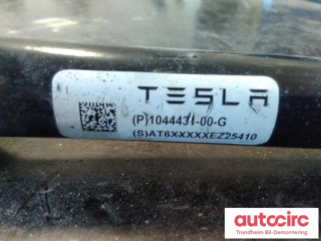 Bærebru høyre bak til Tesla Model 3 2018-2023 (Fase 1)  (BAKRE MIDTRE BÆREARM|1044472-04-A|)