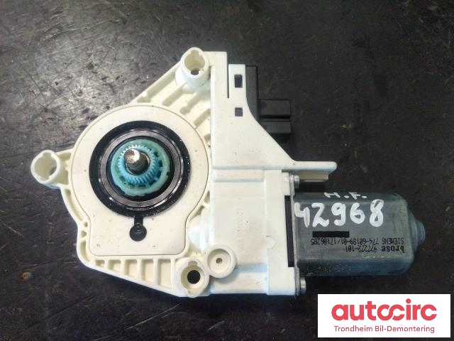 Ruteheis, kun motor, høyre foran til Audi Q7 2006-2010 (Type I, Fase 1)  (BROSE|4L0959802B|4L0 959 802 B|1036-989719-200| 977272-101)