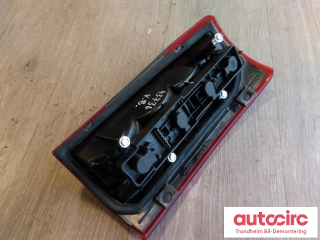 Baklykt venstre til Opel Omega B 1994-1999  (HELLA|143571|)