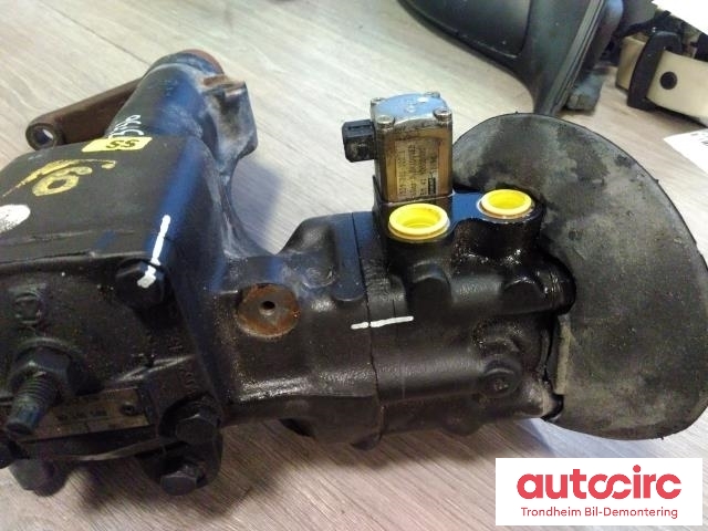 Styresnekke servo til Opel Omega B 1994-1999  (..|90496588|8052974110|)