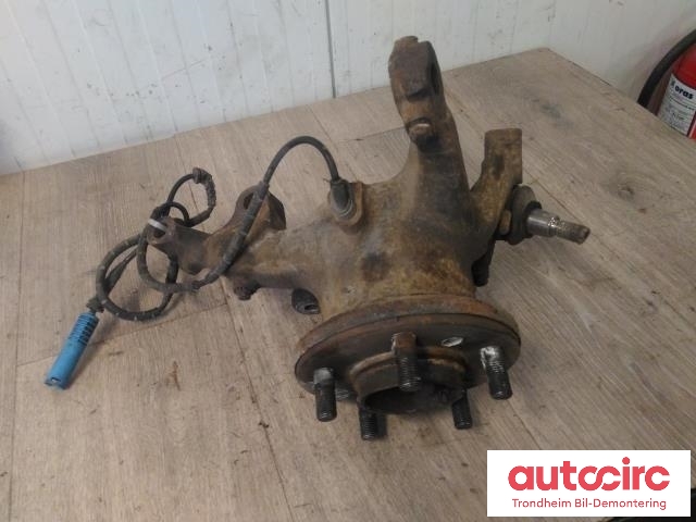 Hjulspindel høyre foran til Land Rover Range Rover 2002-2012 (Type III) (BENSIN/AUTOMAT/4WD|RUB000161|1H4Z3K185AB|RUB500141)