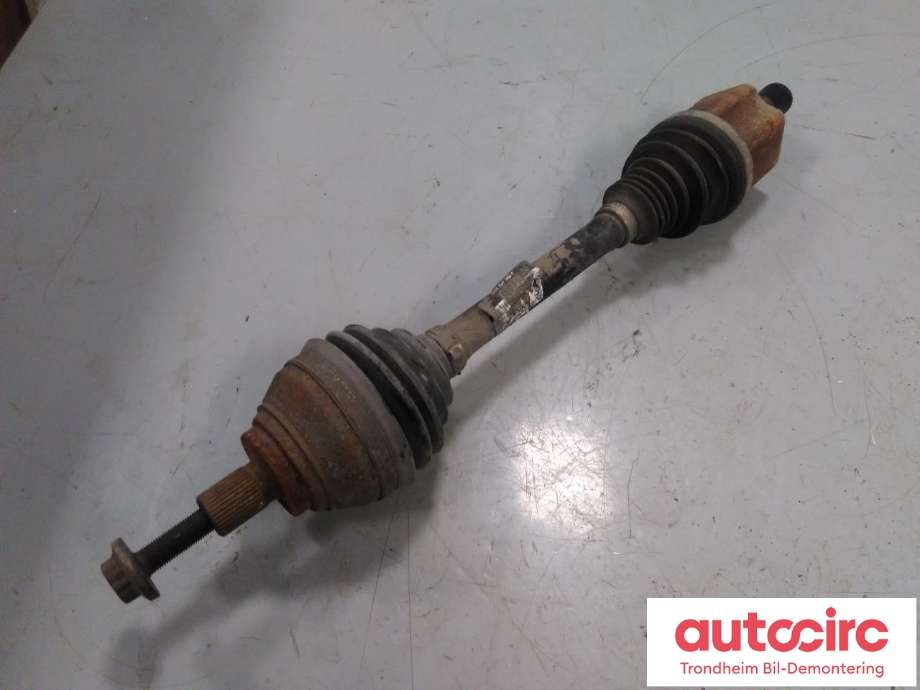 Drivaksel venstre foran, diesel/automat til Audi Q3, 2011-2014 (Type I, Fase 1)  (..|5N0407763F)